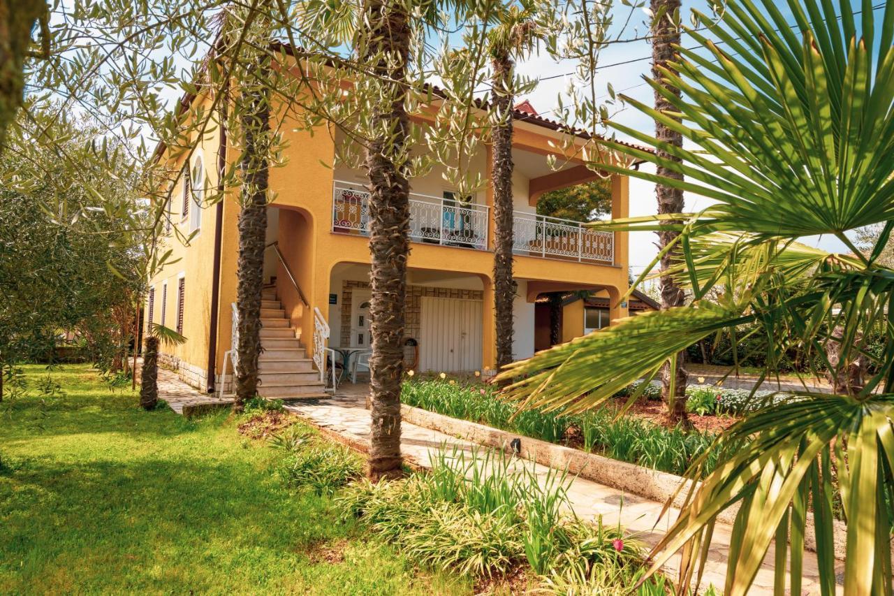 Apartment Villa Olga โปเรช ภายนอก รูปภาพ